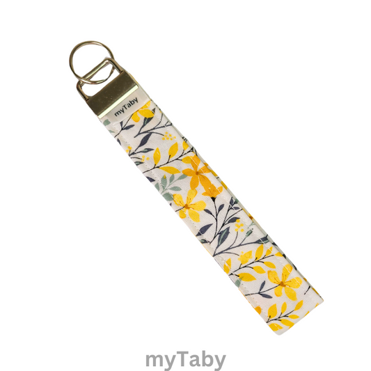 Swaying Leaves Wristlet Keychain