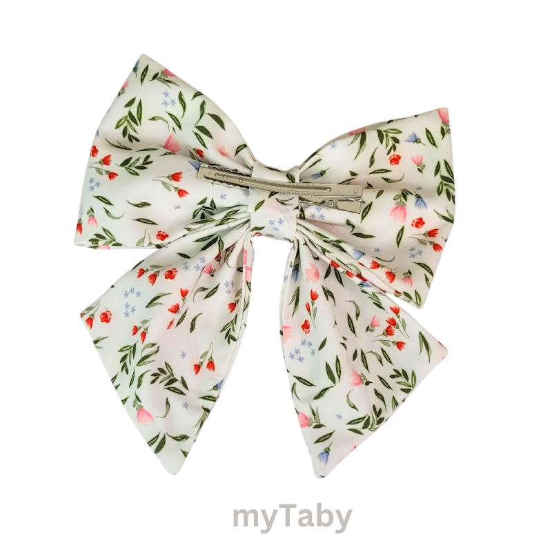 White Tulip Sailor Bow